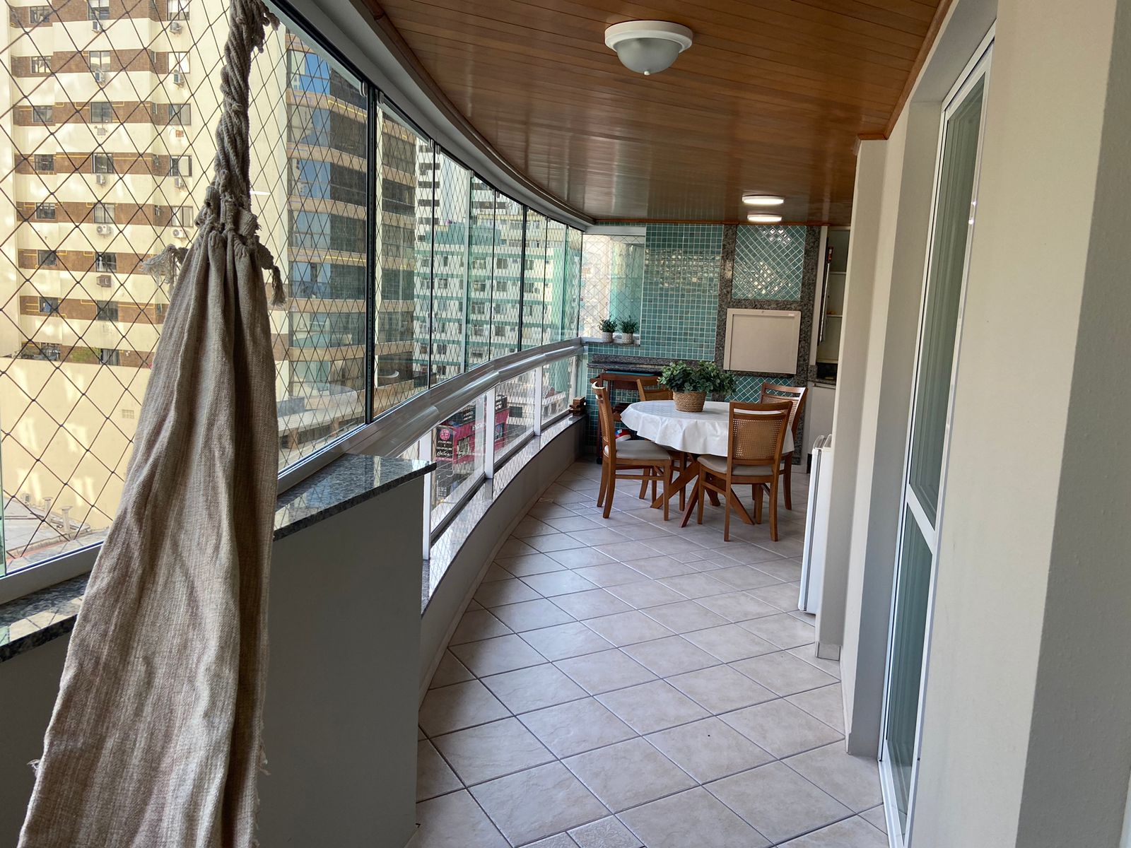 WhatsApp Image 2025-12-06 at 17.21.12 (3).jpeg