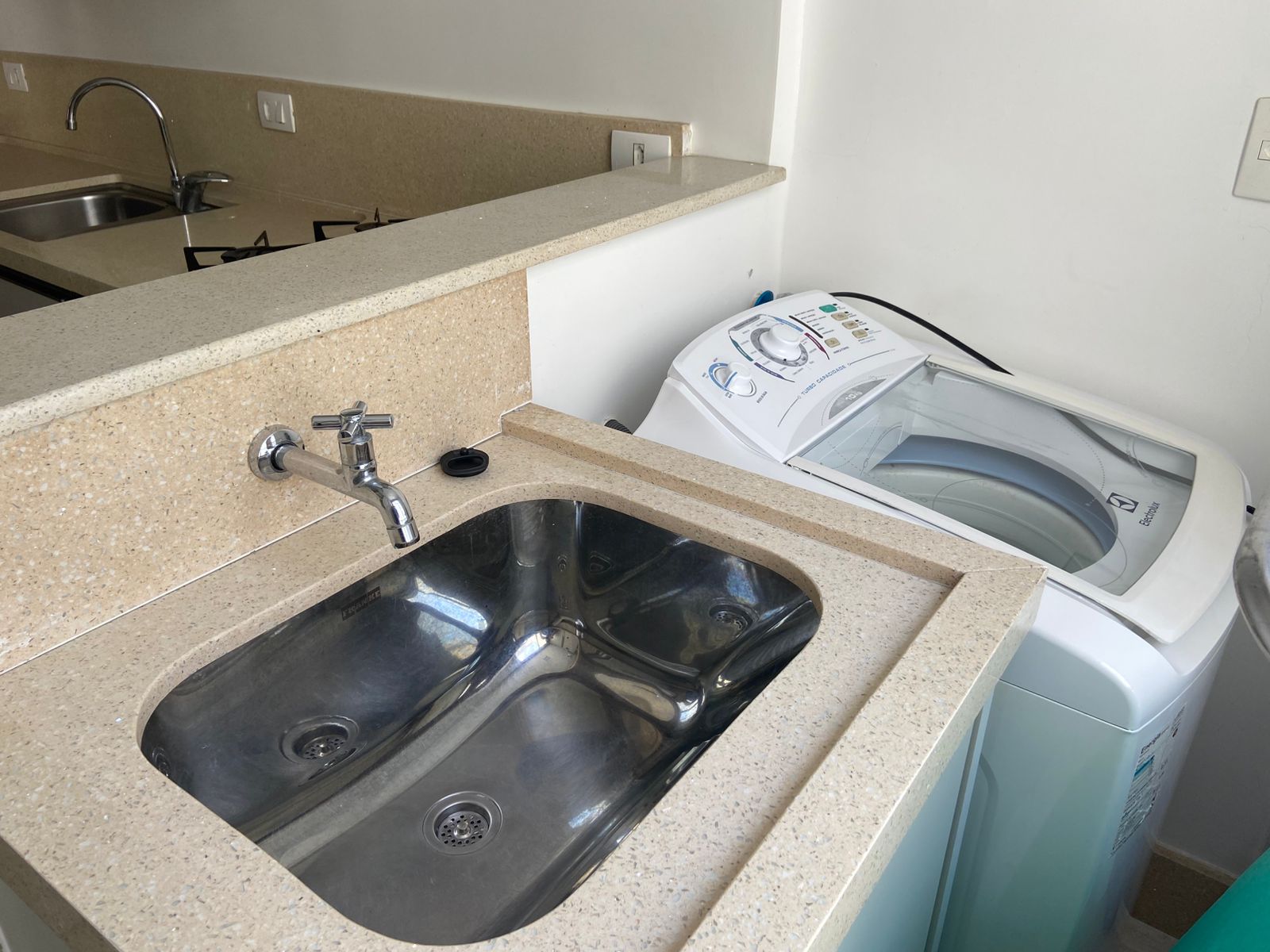 WhatsApp Image 2025-12-06 at 17.16.27 (1).jpeg