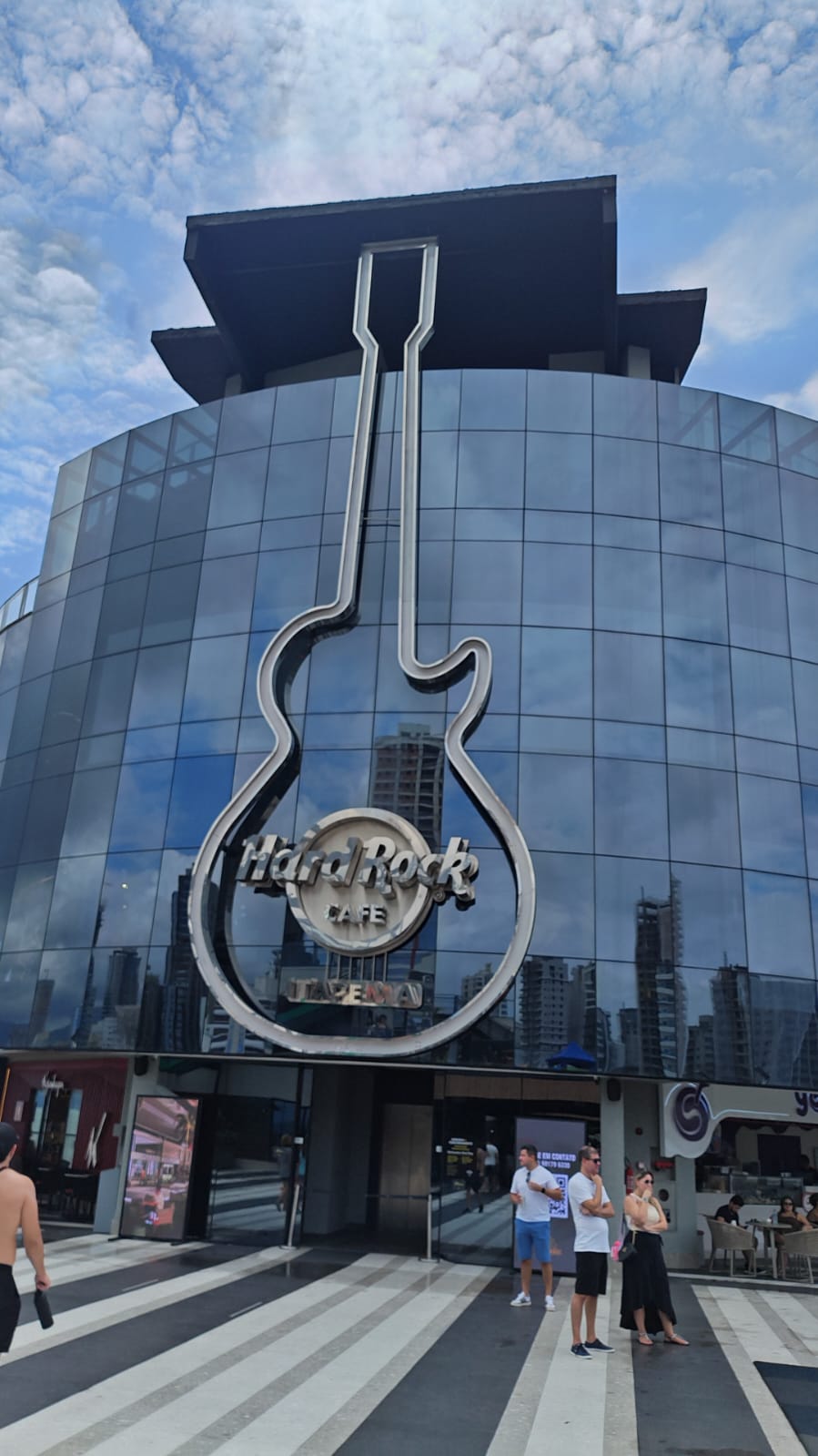 Pier Hard Rock Café Itapema 3.jpeg