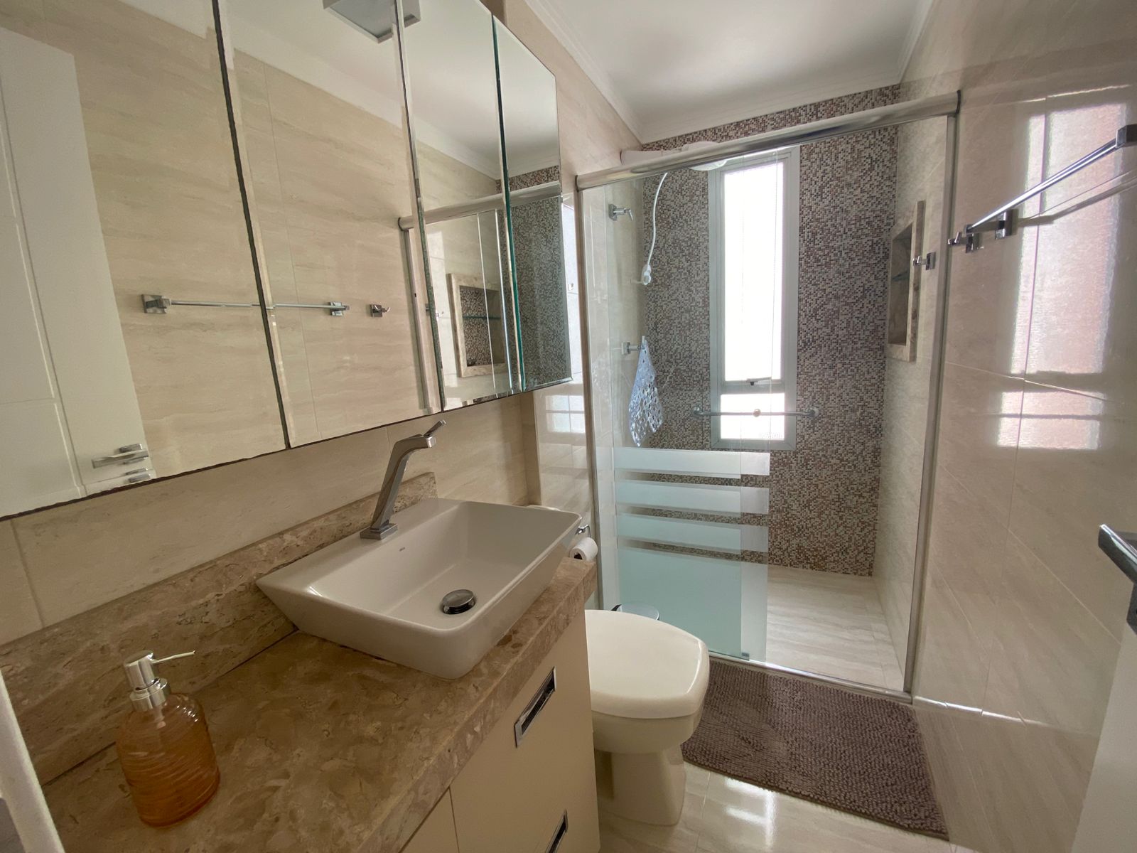 WhatsApp Image 2025-12-06 at 17.16.26 (3).jpeg