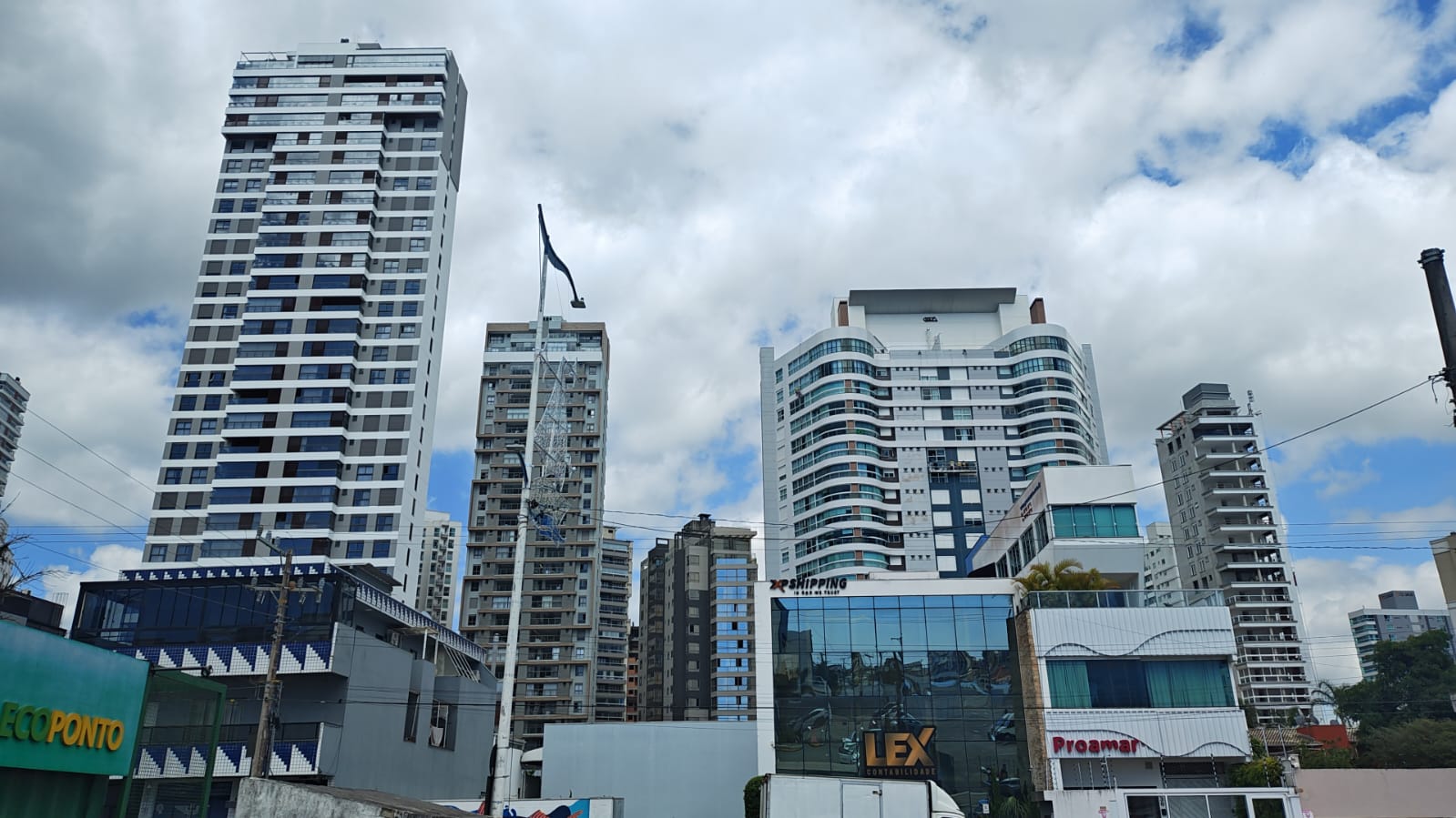 predio itajai 4.jpeg